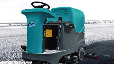 智能洗地，清洁升级——驾驶式洗地机的刷新之路